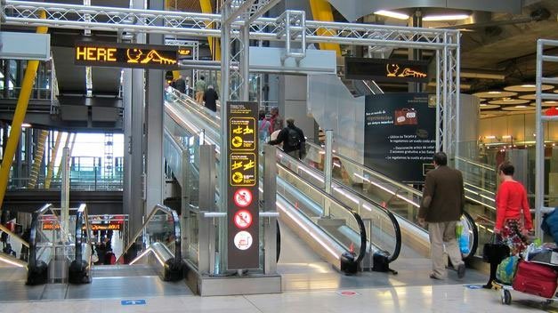 Google Street View muestra el camino a los viajeros en el aeropuerto