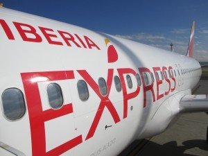 iberia express auxiliar de vuelo trabajo madrid