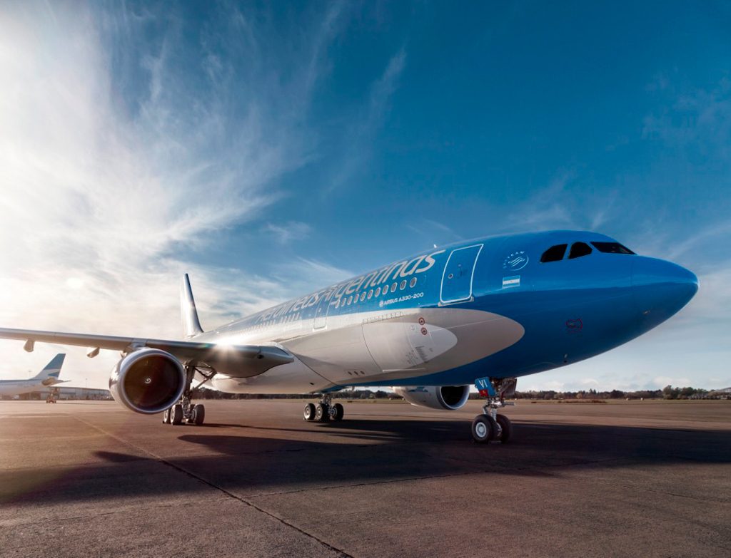 Tres nuevos vuelos de Aerolíneas Argentinas desde el aeropuerto de Madrid para junio de 2018