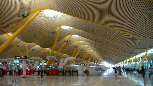 El aeropuerto de Madrid alcanza la previsión de 29,5 millones para la temporada de invierno 2018/2019