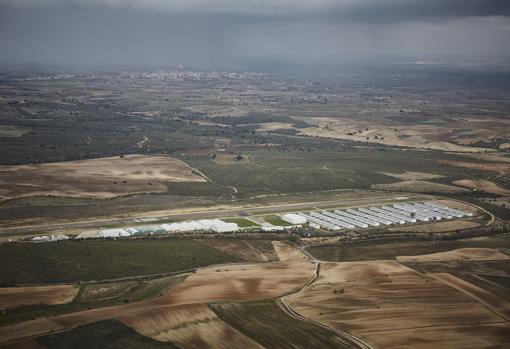 El segundo aeropuerto conectará Madrid con más de 40 nuevos destinos, generando 5.600 empleos directos y 13.300 indirectos