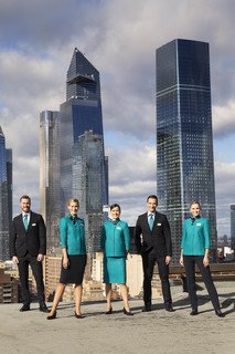 Así son los nuevos uniformes para auxiliar de vuelo TCP de Aer Lingus